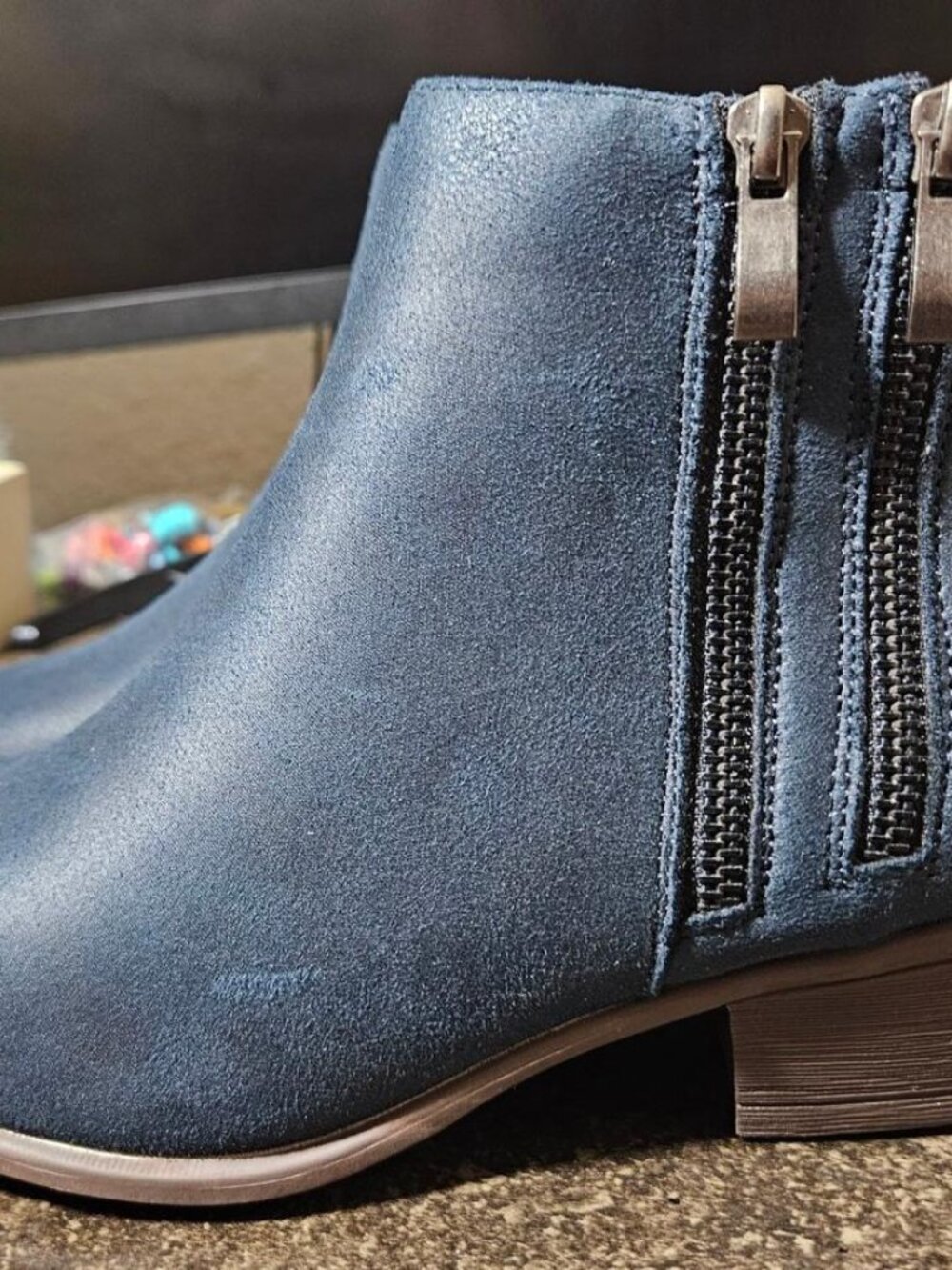 Journee Collection Women's Jayda Inside Zip Stacked Heel Booties New